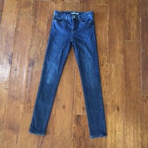 Levi’s 311 Shaping Skinny Jeans